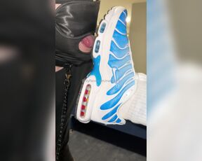 Nathjs98 aka nathjs98 OnlyFans - POV close up foot service with the added fart