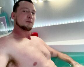 Pierce Paris aka pierceparisxxx OnlyFans - Had a nice salt soak this afternoon thought I would share the experience