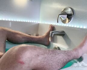 Pierce Paris aka pierceparisxxx OnlyFans - Had a nice salt soak this afternoon thought I would share the experience