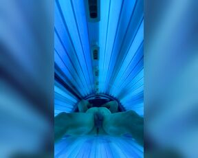 Pierce Paris aka pierceparisxxx OnlyFans - Tanning bed ass play