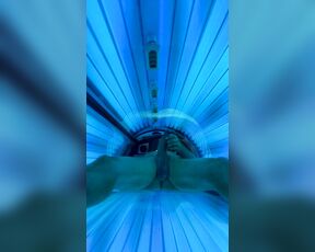 Pierce Paris aka pierceparisxxx OnlyFans - Just could not help myself in the tanning bed