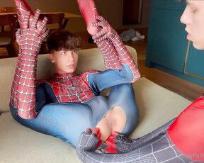 Xjonkuch aka xjonkuch OnlyFans - This hot twink @kiekie18x was even hotter when he showed me his spiderman costume!! and