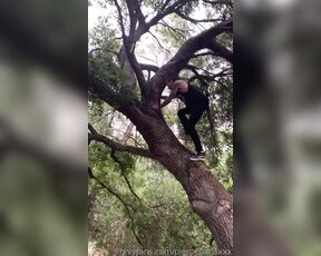 Pierce Paris aka pierceparisxxx OnlyFans - Ruckus climbing a tree to set an anchor point for my cable cam system