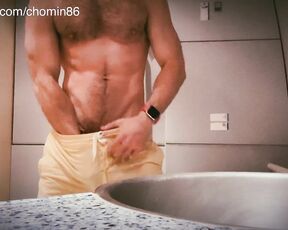 Chomin86 aka chomin86 OnlyFans - Reload can u see it now