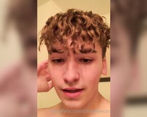 Oliver Lee aka oliverleexxx OnlyFans - Here’s a hot video I made for a fan who bought a fat dildo that