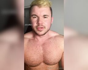 Welshy aka mrwelshy OnlyFans - Don’t resist, just listen and o bay, these huge bouncing, growing pecs are too hard