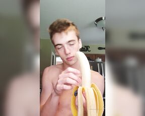 Tannor Reed aka tannorreed OnlyFans - The rest of that banana video from Twitter from start to finish it was