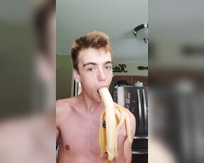 Tannor Reed aka tannorreed OnlyFans - The rest of that banana video from Twitter from start to finish it was