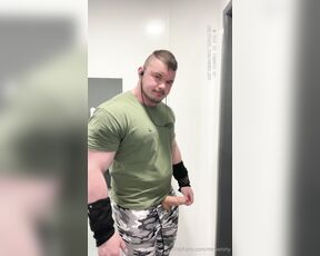 Welshy aka mrwelshy OnlyFans - Its just a little mid workout stroking