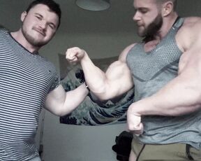 Welshy aka mrwelshy OnlyFans - Huge powerful bodybuilderpowerlifter flexing right in your face, he couldn’t help but pull my head into