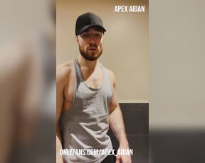 Aidan Ward aka aidan_ward OnlyFans - Cheeky flex video from the gym today Let me know if you want to see