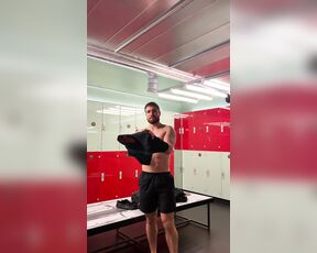 Aidan Ward aka aidan_ward OnlyFans - More sneaky locker room footage