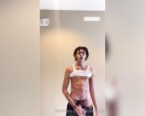 LIL J aka hoesluvlilj OnlyFans - Quick luh video after the gym