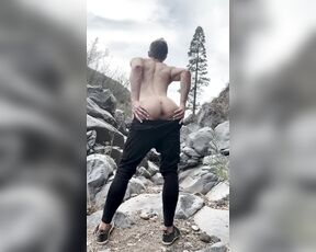 Ararity aka ararity OnlyFans - Ever abused a hole outdoors