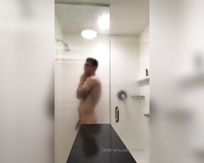 MrDeepVoice aka mrdeepvoice OnlyFans - Taking a shower