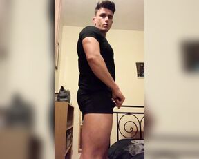 MrDeepVoice aka mrdeepvoice OnlyFans - I’m all alone with no one to play with help!