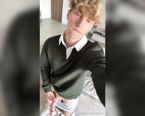 Valentin aka valsplace OnlyFans - Teach me to be your good boyyy