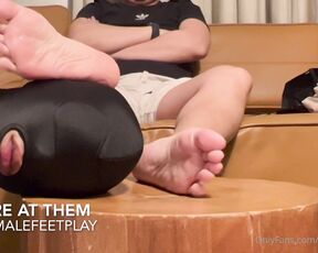 Asian Male Feet aka malefeetplaysg OnlyFans - I want you to clean my feet Obey