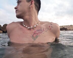 Valerio Orozco aka keynle_ OnlyFans - Beach Vlog Part 2 We spent the morning enjoying our private beach And what is the