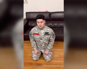 Sh_seoul aka sh_seoul OnlyFans - Military senior junior with blowjob cum