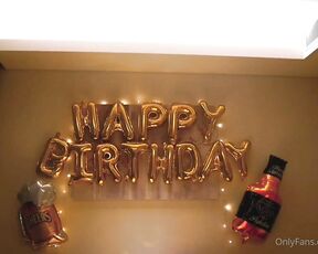 SuperKuayXL aka kuaysuper OnlyFans Video - HAPPY BIRTHDAY _ The Video EP2