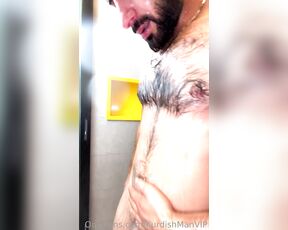 Kurdish Man VIP aka kurdishmanvip OnlyFans Video - Come lets take together a shower baby