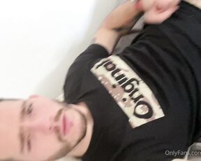 Ricky Hard aka xxrickyhardxx OnlyFans Video - Need a boy to come and clean up my mess  whos coming