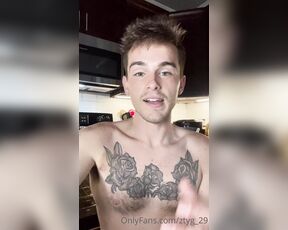 Ty Garner aka ztyg_29 OnlyFans Video - Hope yall had a great day