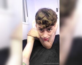 Luan Foster aka luanfosterx OnlyFans Video - boring days I lie naked like that in bed