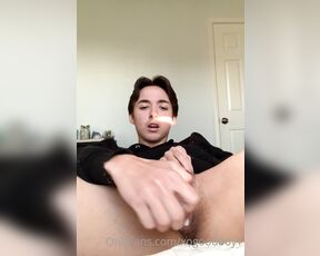 Xogoodboy1 aka xogoodboy1 OnlyFans Video - I bet you perverts missed watching me fuck myself