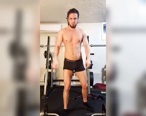 Gymboii69 aka gymboii69 OnlyFans Video - Should I workout naked