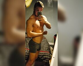 Gymboii69 aka gymboii69 OnlyFans Video - What you think of this quick video