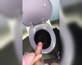 Jessie Forest aka jessieforest OnlyFans Video - Quick jerk off on the train