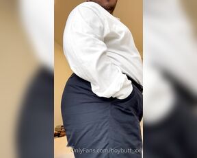 BoyButtXXL aka boybutt_xxl OnlyFans Video - showing off in and out of my ripped pants