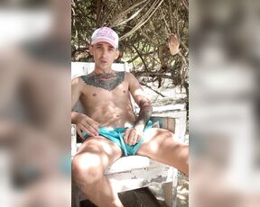 Dennis Nickolero aka dennisnickolero OnlyFans Video - Full video for my premium subscribers  was so horny on this private beach while getting