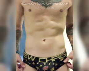 Dennis Nickolero aka dennisnickolero OnlyFans Video - So, yesterday I ask you if you want me to bust my nuts in this locker