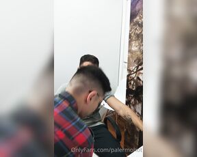 Palermohot aka palermohot OnlyFans Video - Que rico la pasaron yayo669 y fdexxx mientras yayo le Hizo de asistente y de petero