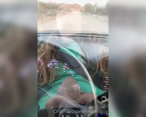 Enriquemudu aka enriquemudu OnlyFans Video - I was driving back home and I started getting a bit horny