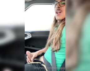 Enriquemudu aka enriquemudu OnlyFans Video - I was driving back home and I started getting a bit horny