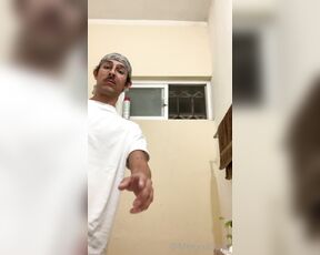 Enriquemudu aka enriquemudu OnlyFans Video - I asked my boy friend if I could use his restroom