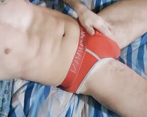 Xdevil_redx aka devil_red OnlyFans Video - chi vuole