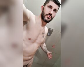 Xdevil_redx aka devil_red OnlyFans Video - Buon san valentin day like my shower gym