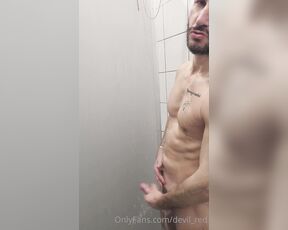 Xdevil_redx aka devil_red OnlyFans Video - shower in the gym