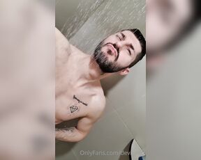 Xdevil_redx aka devil_red OnlyFans Video - Shower me