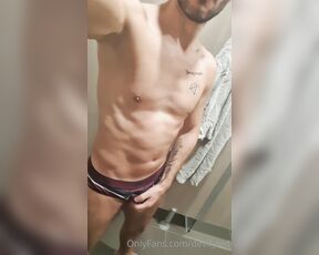 Xdevil_redx aka devil_red OnlyFans Video - Goodmorning shower gym