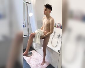 CuteVasya aka cutevasya OnlyFans Video - kleinenvladvip