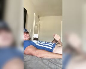 Jakethafuzzball aka jakethafuzzball OnlyFans Video - Quick lunch bust