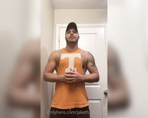 Jakethafuzzball aka jakethafuzzball OnlyFans Video - Welcome to a good time