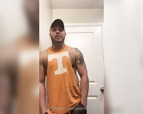 Jakethafuzzball aka jakethafuzzball OnlyFans Video - Welcome to a good time