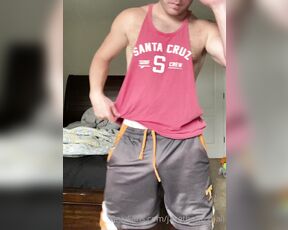 Jakethafuzzball aka jakethafuzzball OnlyFans Video - Someone come lick this gym sweat off my nuts and swallow my load